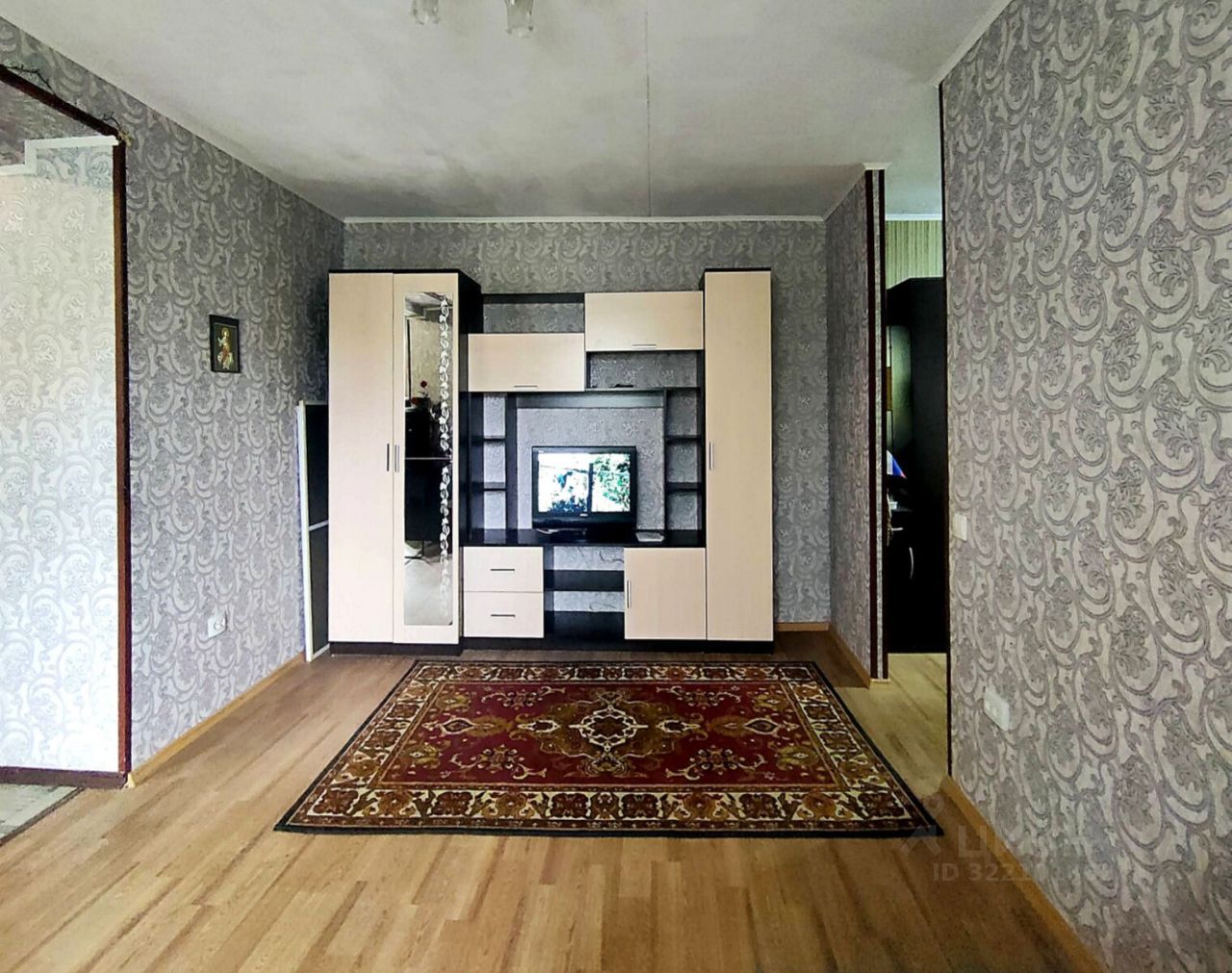 Продажа 3-комн квартиры на вторичном рынке Приозерск, Красноармейская улица, 13