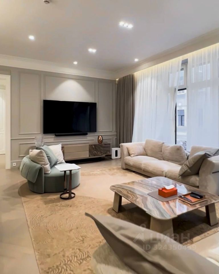 Продажа 3-комн квартиры на вторичном рынке Малая Бронная улица, 15Б