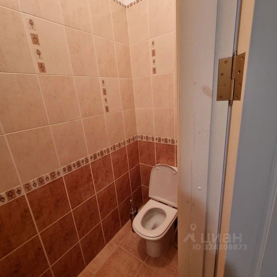 Продажа 5-комн квартиры на вторичном рынке Манежный переулок, 6