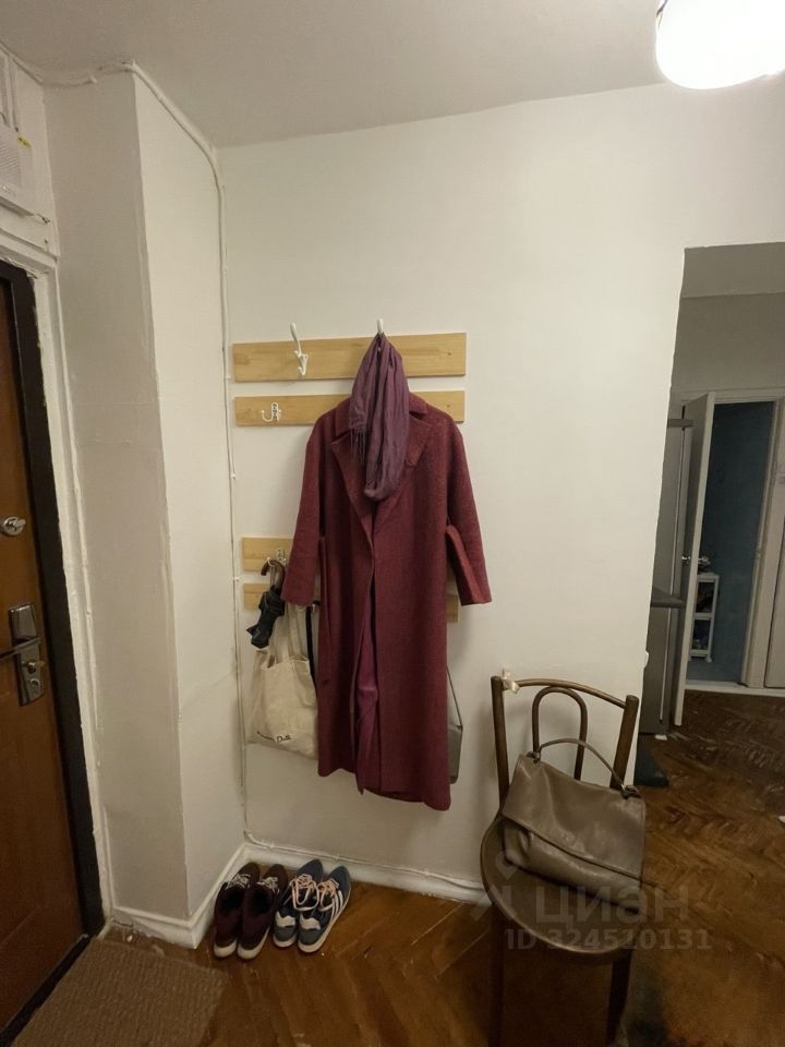 Продажа 2-комн квартиры на вторичном рынке Ракетный бульвар, 15