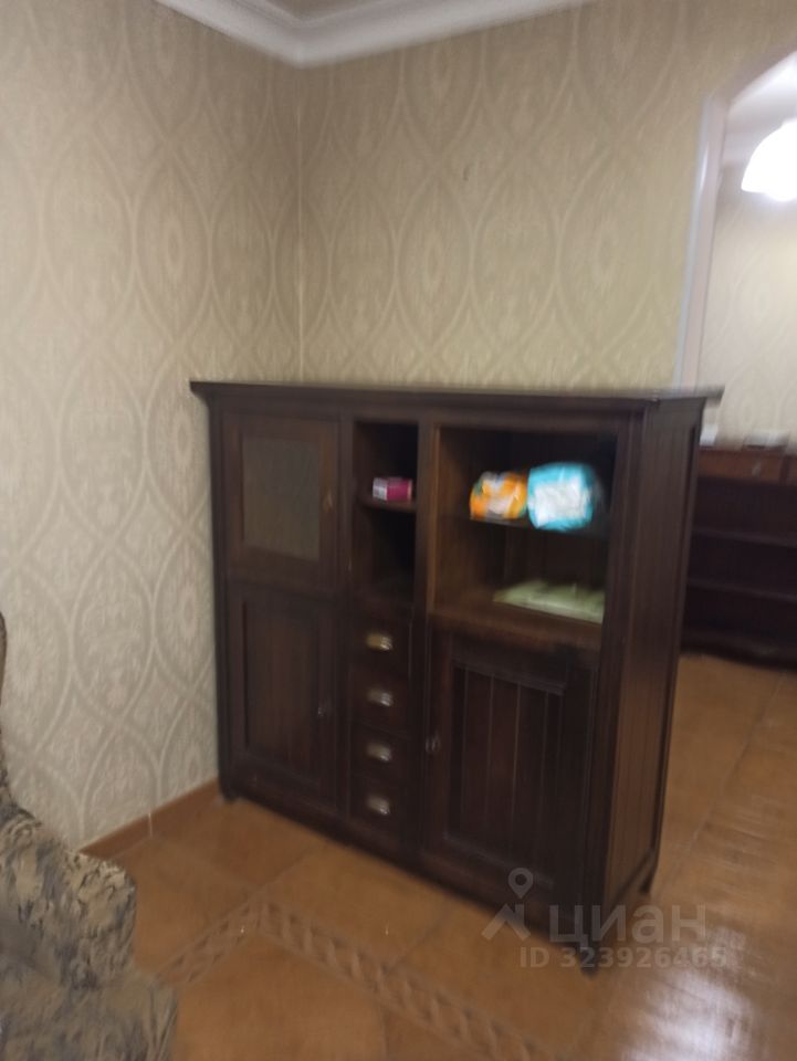 Аренда 3-комн квартиры на вторичном рынке Ереванская улица, 11К1