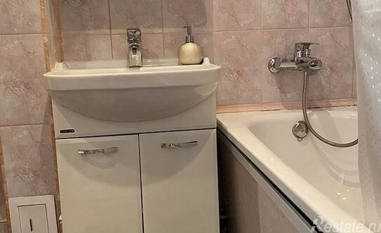 Аренда 2-комн квартиры на вторичном рынке Мастеровая улица,  д. 4