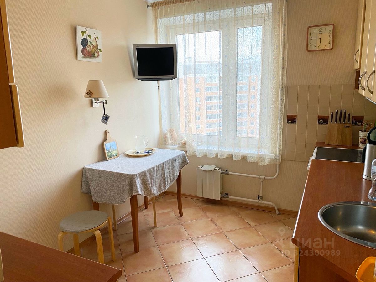 Продажа 3-комн квартиры на вторичном рынке Липецкая улица, 2/16