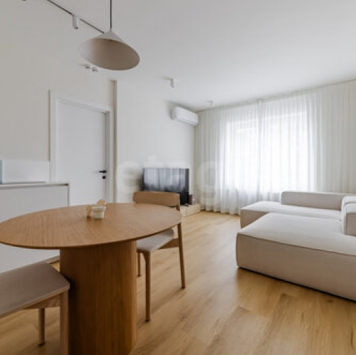 2-комн квартира Юнтоловский проспект,  д. 42 к2