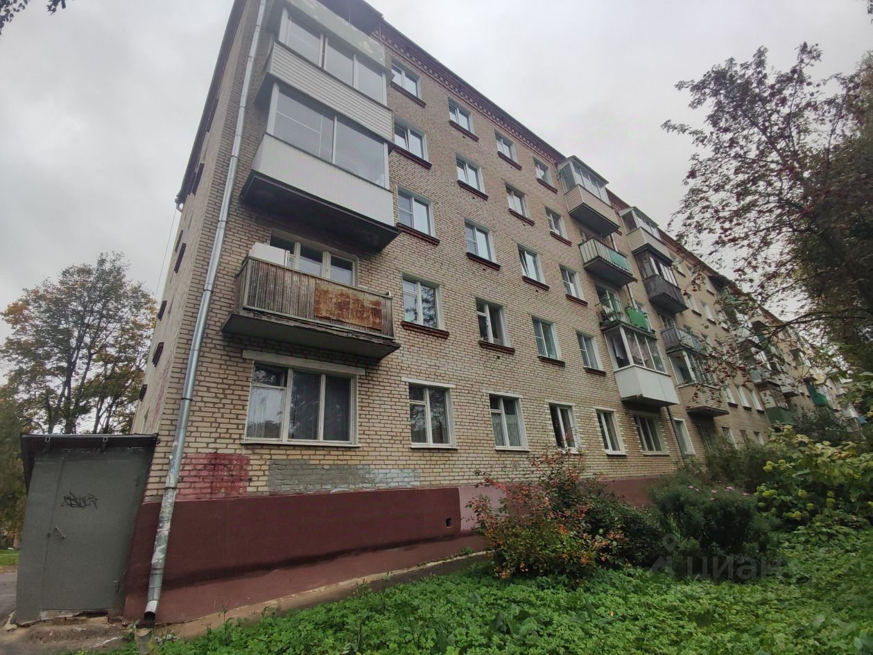 Продажа 2-комн квартиры на вторичном рынке Сергиев Посад, Воробьевская улица, 21