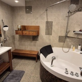 Продажа 3-комн квартиры на вторичном рынке улица Композиторов