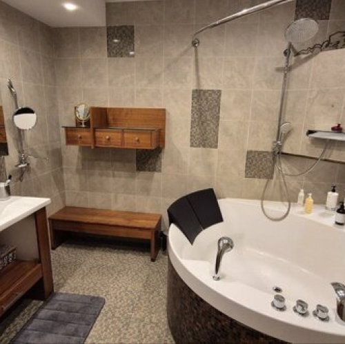 3-комн квартира улица Композиторов