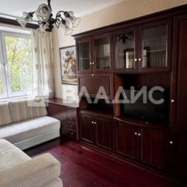 Продажа 4-комн квартиры на вторичном рынке Профсоюзная ул,  д. 99