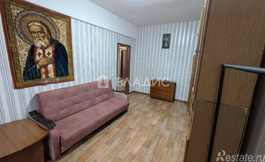 Продажа 3-комн квартиры на вторичном рынке Балашиха-3, Октябрьская улица,  д. 4