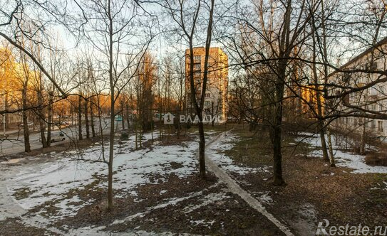 Продажа 4-комн квартиры на вторичном рынке ул Седова,  д. 103