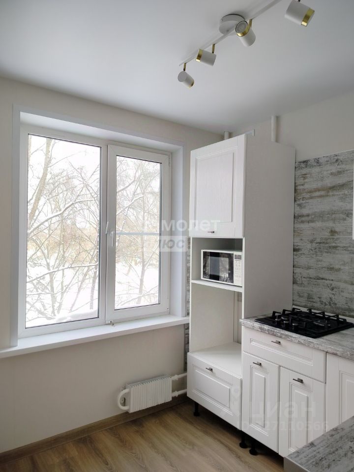 Продажа 2-комн квартиры на вторичном рынке Заречье мкр, Ногинск, улица Белякова,  д. 1