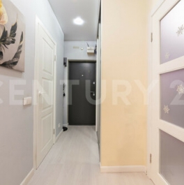 Продажа 1-комн квартиры на вторичном рынке Планерная улица,  д. 91 к1