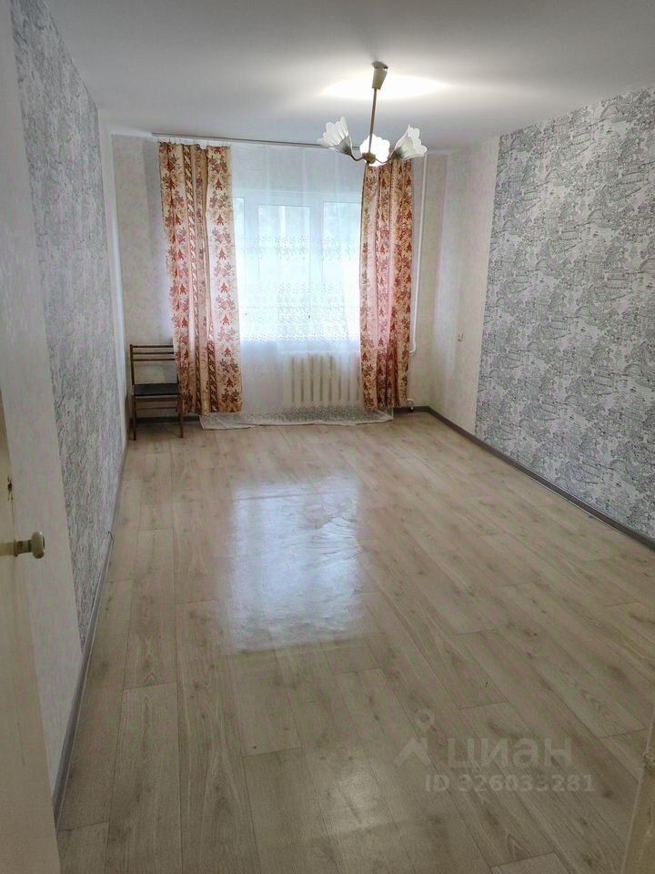 Продажа 2-комн квартиры на вторичном рынке Кириши, улица Энергетиков, 17