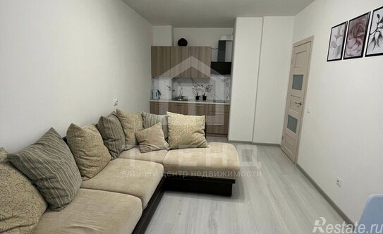 Продажа 1-комн квартиры на вторичном рынке Ветеранов пр-кт,  д. 185,  к. 2 стр 1