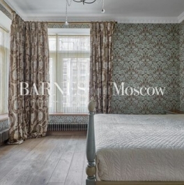 Продажа 4-комн квартиры на вторичном рынке Чапаевский переулок,  д. 3