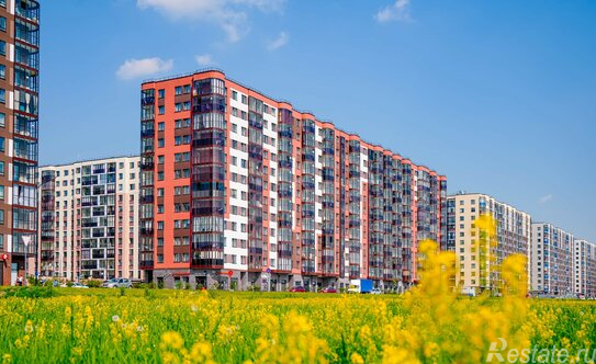 Продажа 2-комн квартиры на вторичном рынке Бугровское городское поселение, аллея Ньютона