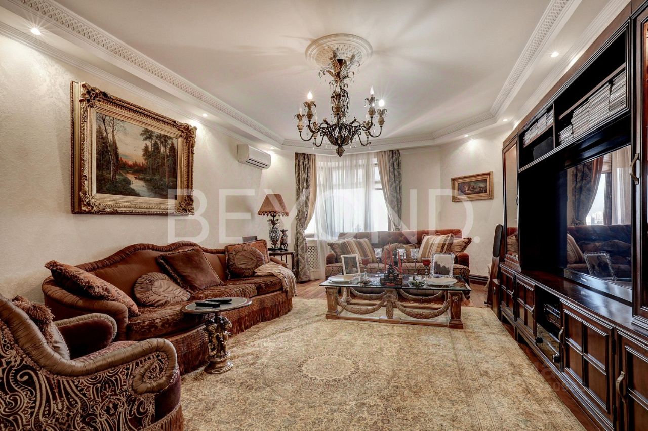 Продажа 4-комн квартиры на вторичном рынке улица Удальцова, 85К4