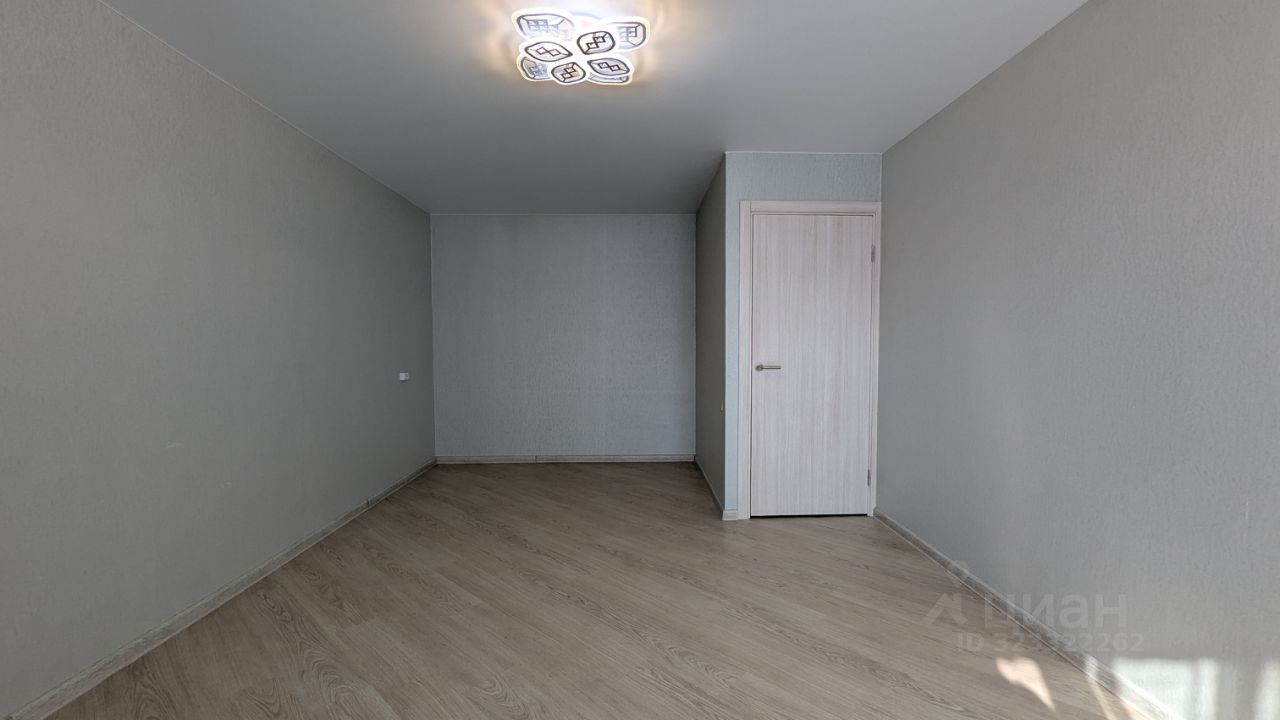 Продажа 1-комн квартиры на вторичном рынке Новоивановское пгт, улица Агрохимиков, 7