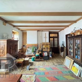 Продажа 4-комн квартиры на вторичном рынке Колобовский 1-й пер Продажа 4-комн квартиры на вторичном рынке Колобовский 1-й пер