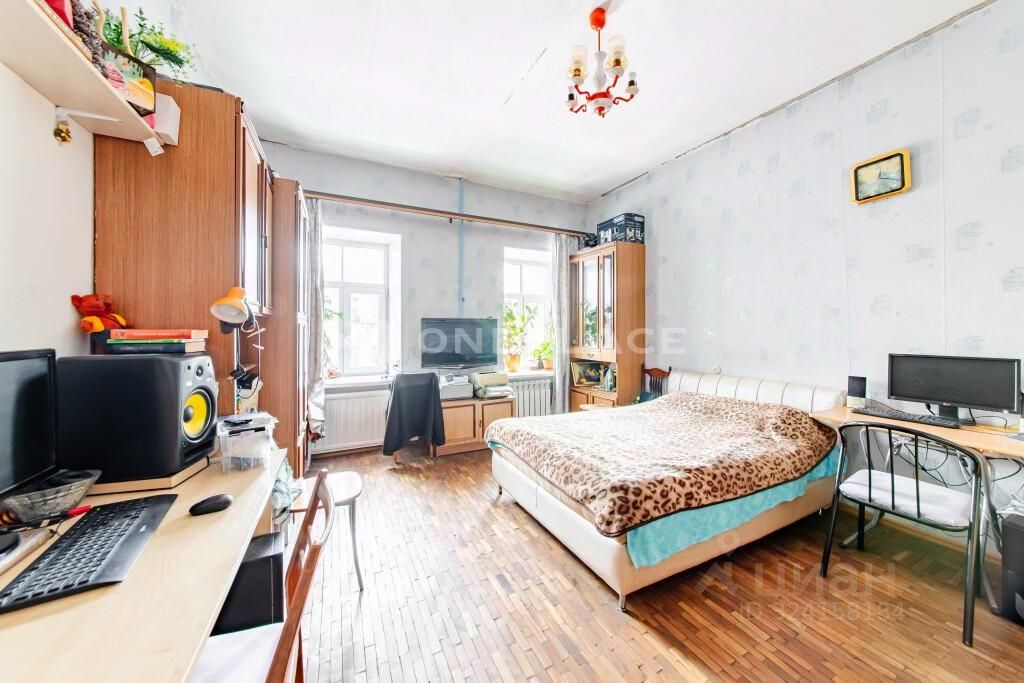 Продажа 3-комн квартиры на вторичном рынке Лермонтовский проспект, 9/55