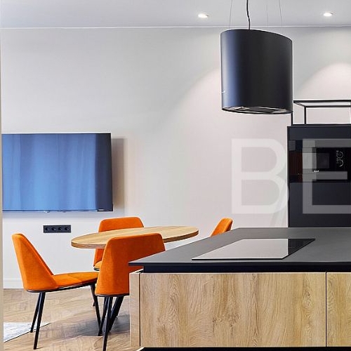 2-комн квартира Петровский проспект, 5