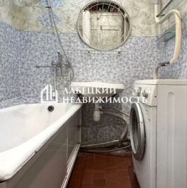 Продажа 2-комн квартиры на вторичном рынке проспект Будённого,  д. 17 к1