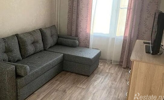 Аренда 2-комн квартиры на вторичном рынке Алтайская улица,  д. 32