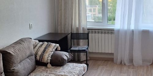 1-комн квартира Коммунар г., улица Школьная, 24