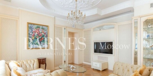 6-комн квартира Краснопролетарская улица,  д. 7