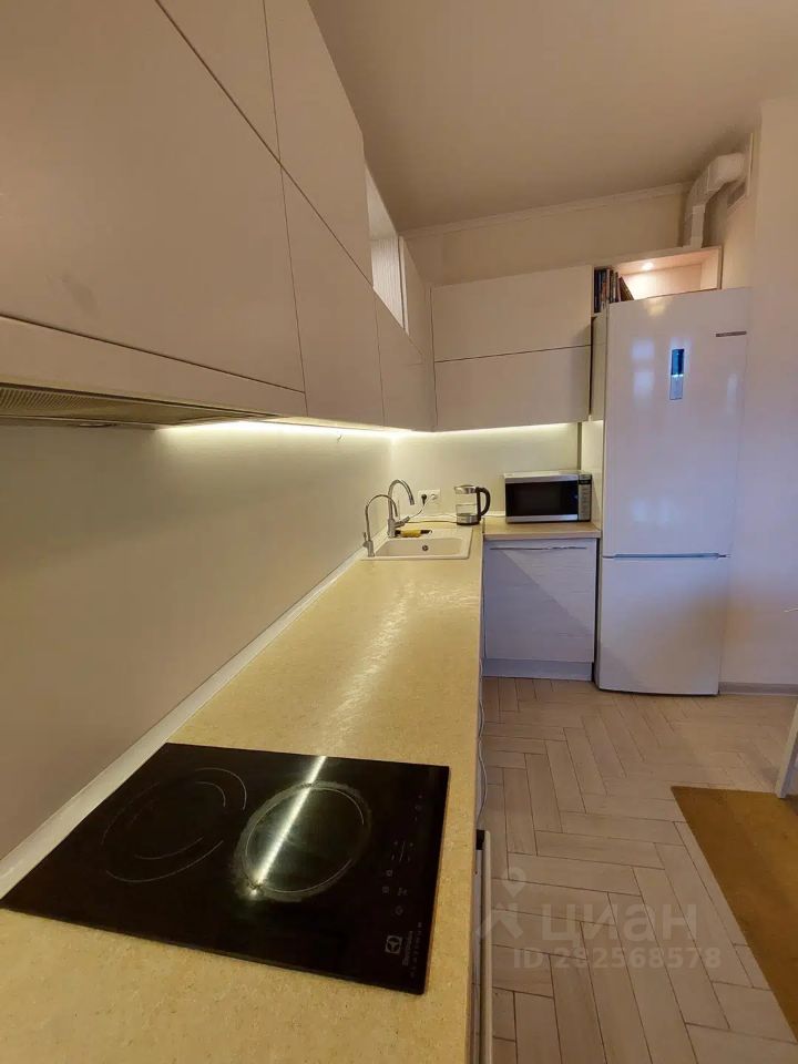 Продажа 1-комн квартиры на вторичном рынке Заставская улица, 46к2