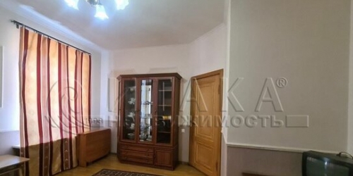 2-комн квартира ул Прилукская,  д. 27