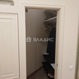 Продажа 3-комн квартиры на вторичном рынке Пушкинский городской округ, Санаторная улица,  д. 1 к2