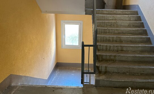 Продажа 1-комн квартиры на вторичном рынке Богатырский пр-кт,  д. 61 к1