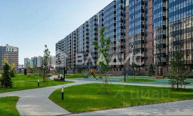 Продажа 1-комн квартиры на вторичном рынке Кудрово г., улица Солнечная, 10к1