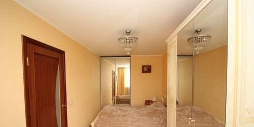 2-комн квартира Уржумская ул,  д. 3,  к. 3