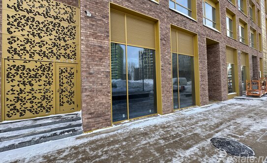 Продажа 4-комн квартиры на вторичном рынке улица Мустая Карима,  д. 12