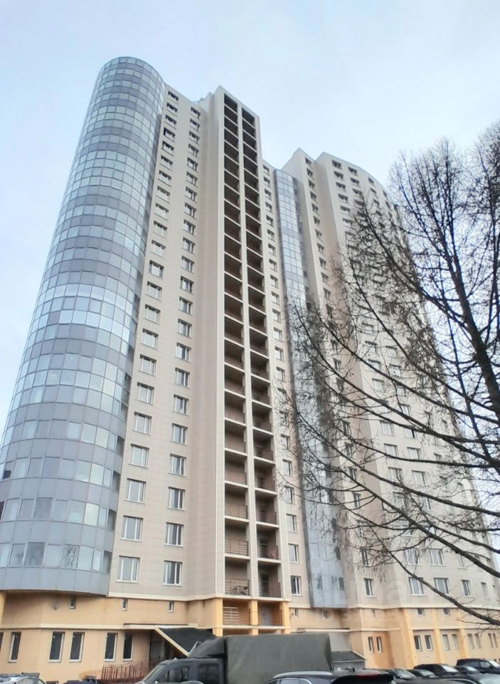 Продажа 3-комн квартиры на вторичном рынке Зеленогорская улица, 7