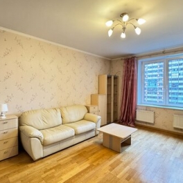 Продажа 4-комн квартиры на вторичном рынке Пулковская улица,  д. 6 к4