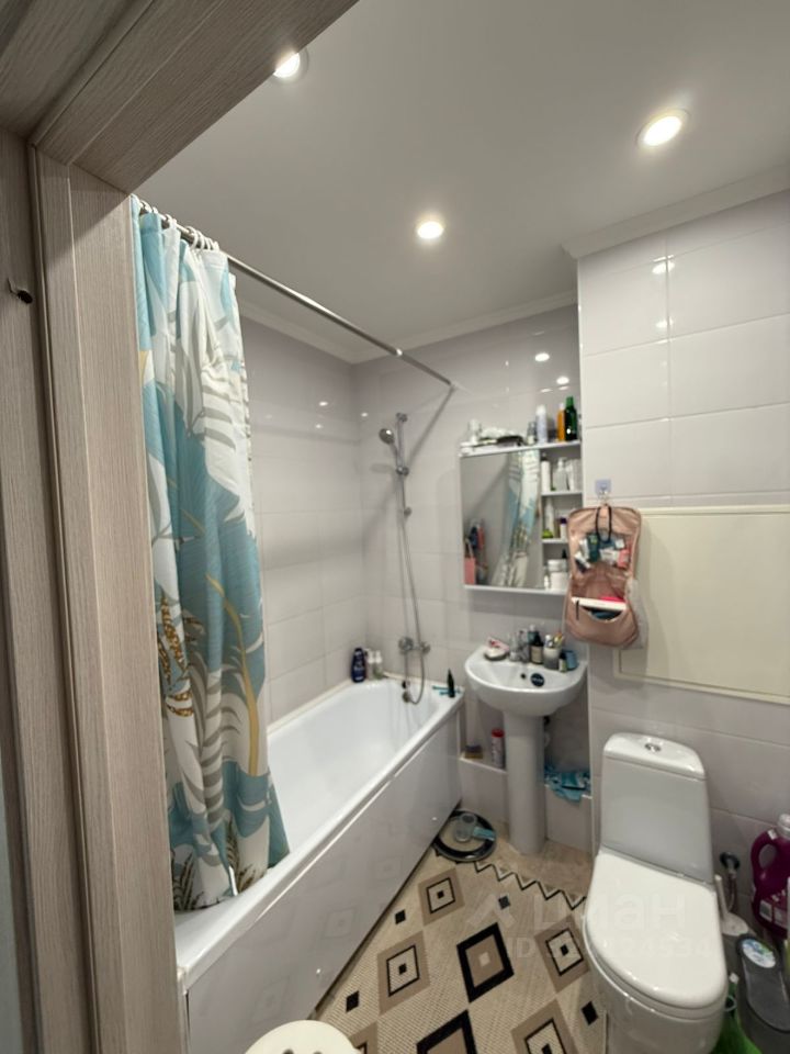 Продажа 2-комн квартиры на вторичном рынке Родниковая улица, 5А