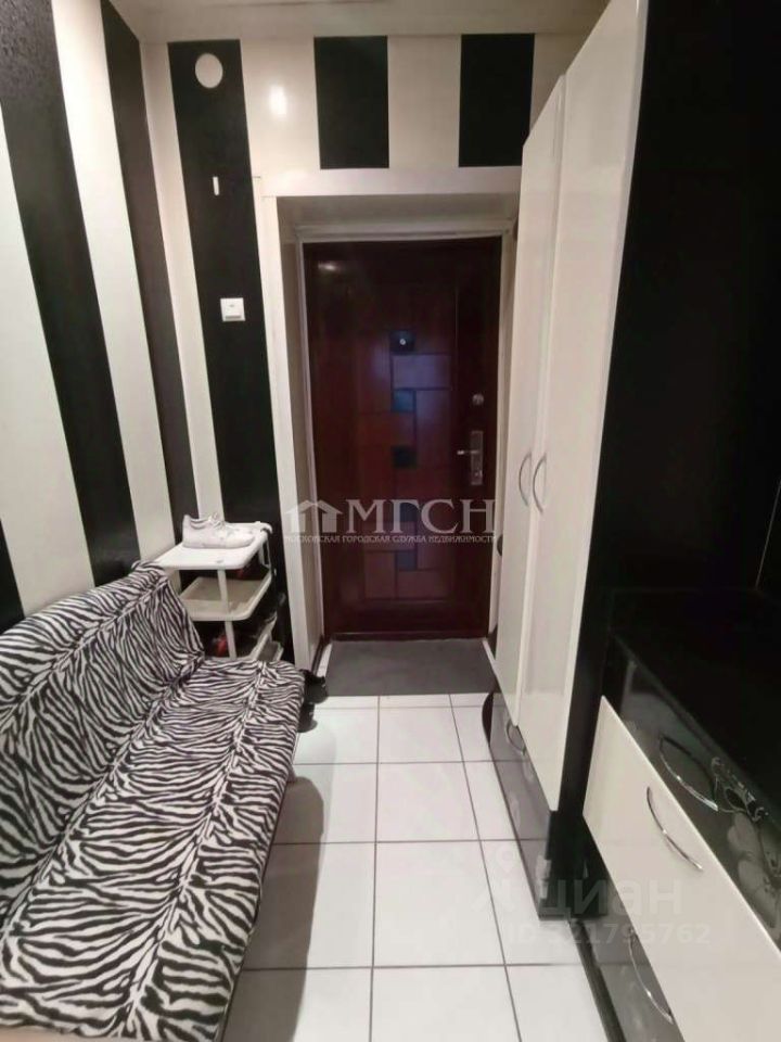 Продажа 2-комн квартиры на вторичном рынке улица Трофимова, 29