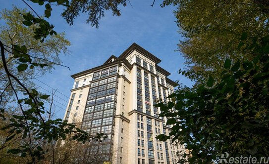 Продажа 4-комн квартиры на вторичном рынке Резервный проезд,  д. 4