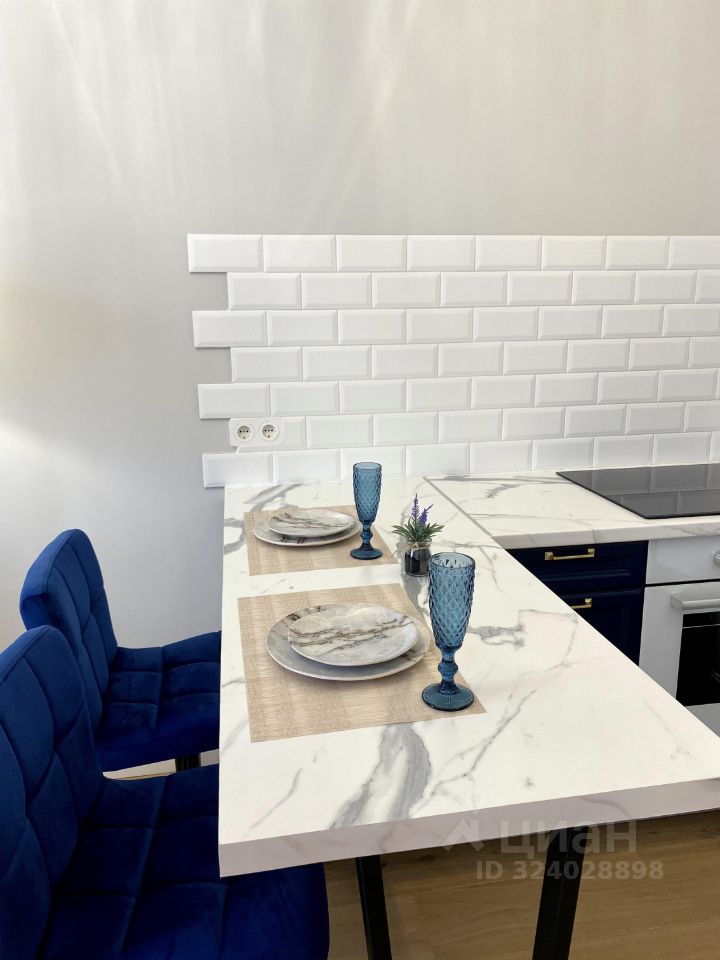 Аренда 2-комн квартиры на вторичном рынке улица Большая Молчановка, 23С2