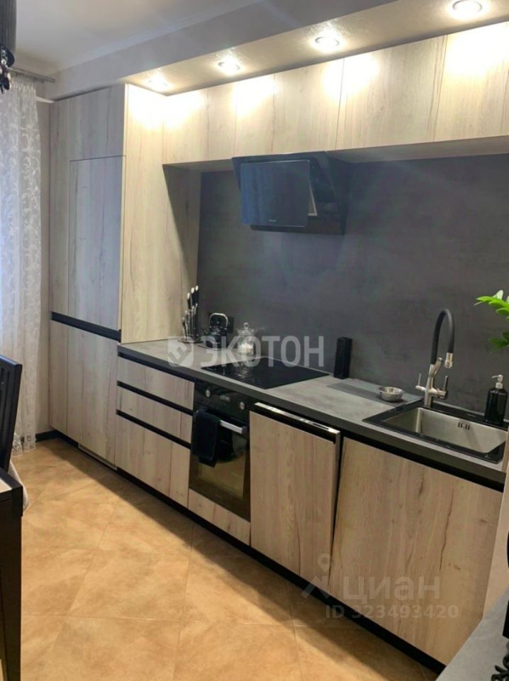 Продажа 1-комн квартиры на вторичном рынке Пушкин, Гусарская улица, 8к5