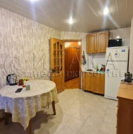 Продажа 1-комн квартиры на вторичном рынке Учительская улица,  д. 19 к1