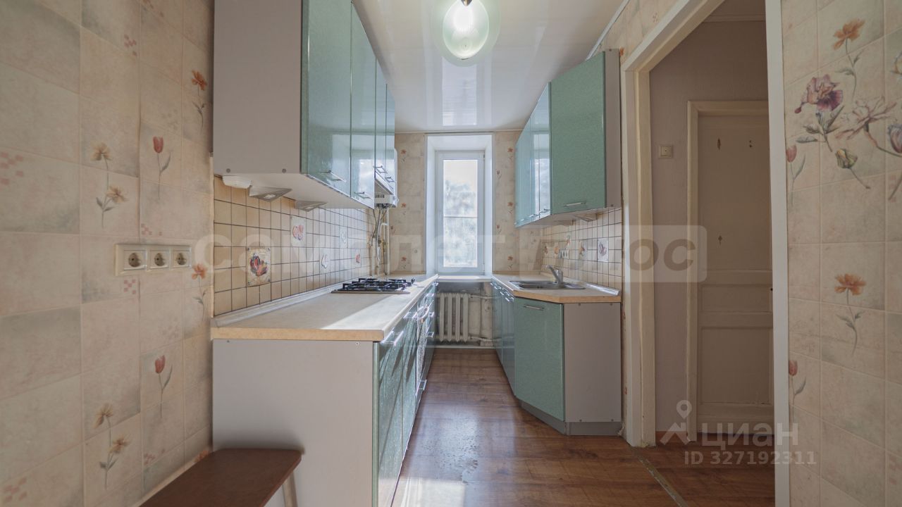Продажа 3-комн квартиры на вторичном рынке пос. Новый Городок, 1