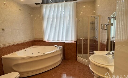 Продажа 3-комн квартиры на вторичном рынке Кузнецовская улица,  д. 40