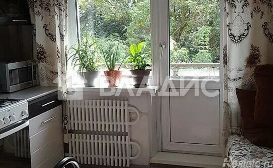 Продажа 1-комн квартиры на вторичном рынке Клишева, Центральная улица,  д. 11