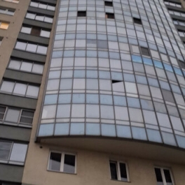 Продажа 1-комн квартиры на вторичном рынке улица Маршала Казакова,  д. 68 к1