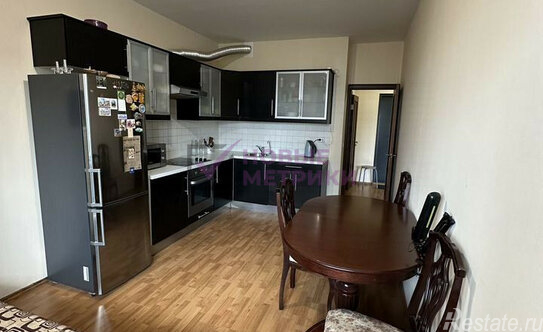 Продажа 1-комн квартиры на вторичном рынке Ленинский пр-кт,  д. 72,  к. 1