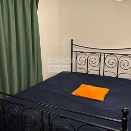 Продажа 3-комн квартиры на вторичном рынке улица Островитянова,  д. 49